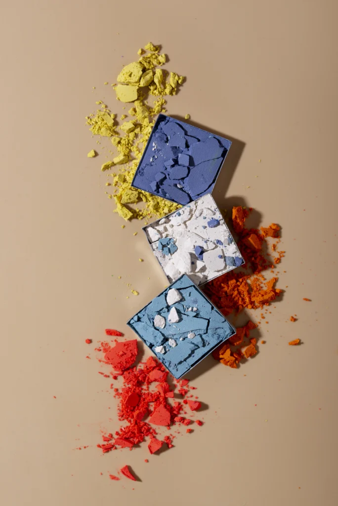 view-colorful-eyeshadow-arrangement